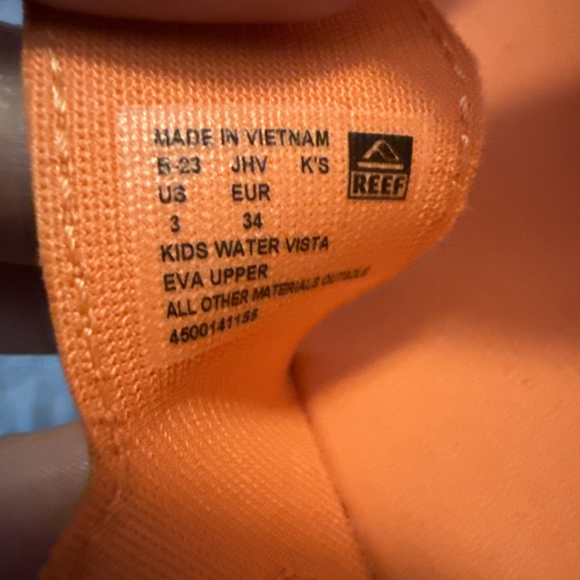 Reef Sandals Size 3 Coral/orange Color NWOT - Picture 5 of 5